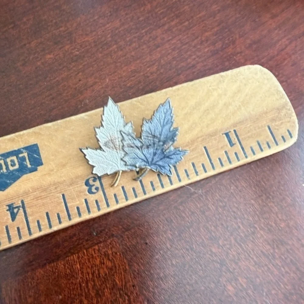 Vintage Leaf Brooch